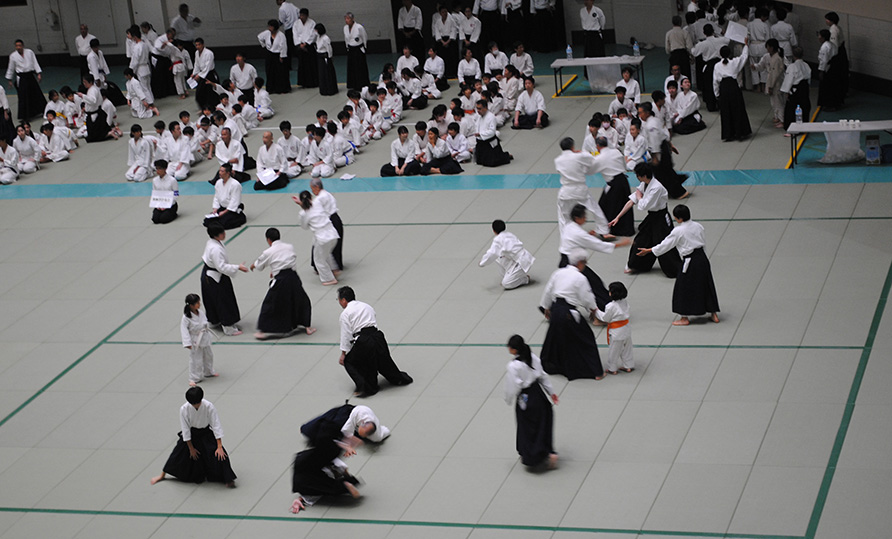 �ߘa6�N�S���{���C�����N�B�����E����